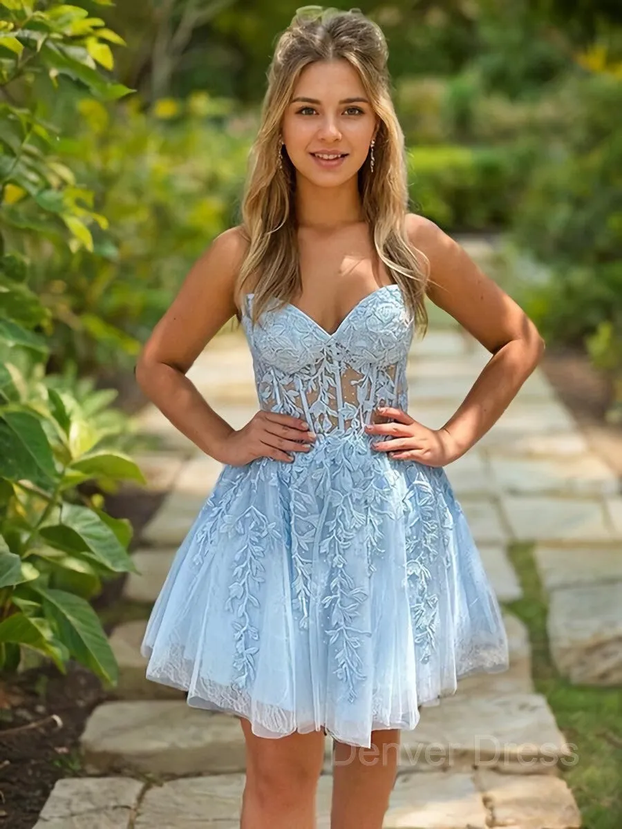 A-Line Strapless Knee-Length Tulle Homecoming Dress with Appliques Lace