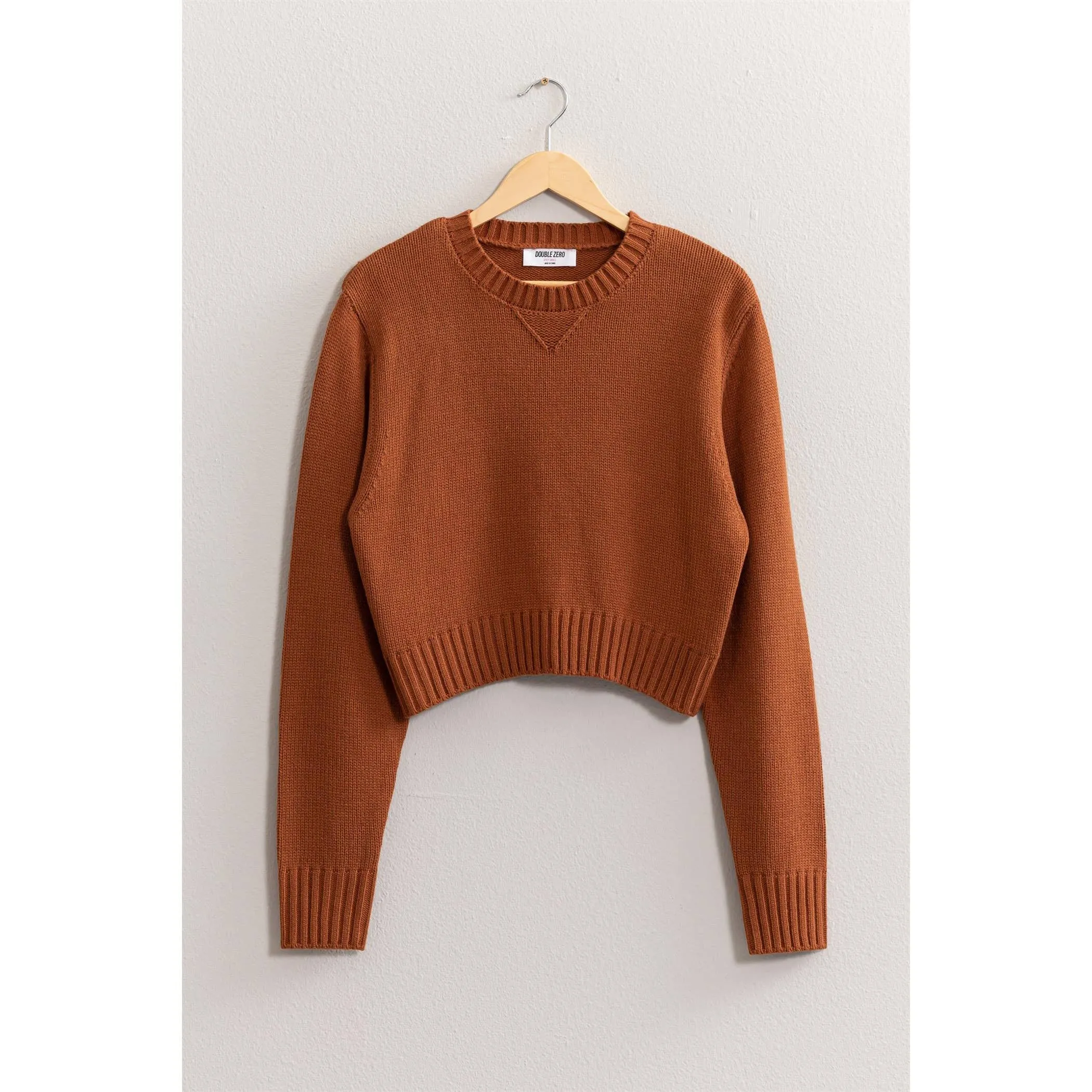 CREW NECK CROPPED KNIT SWEATER