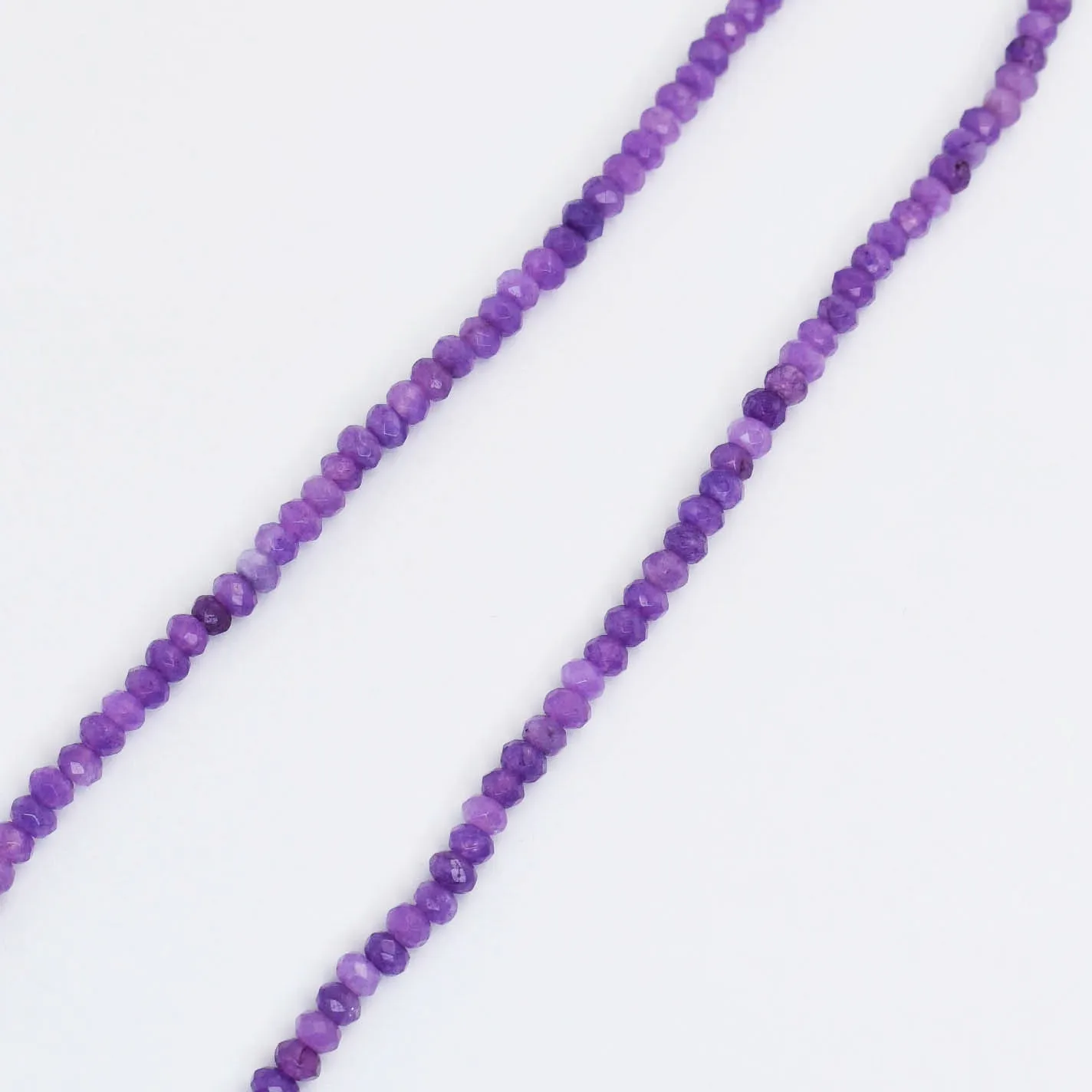 Grape Dainty Gemstone N50