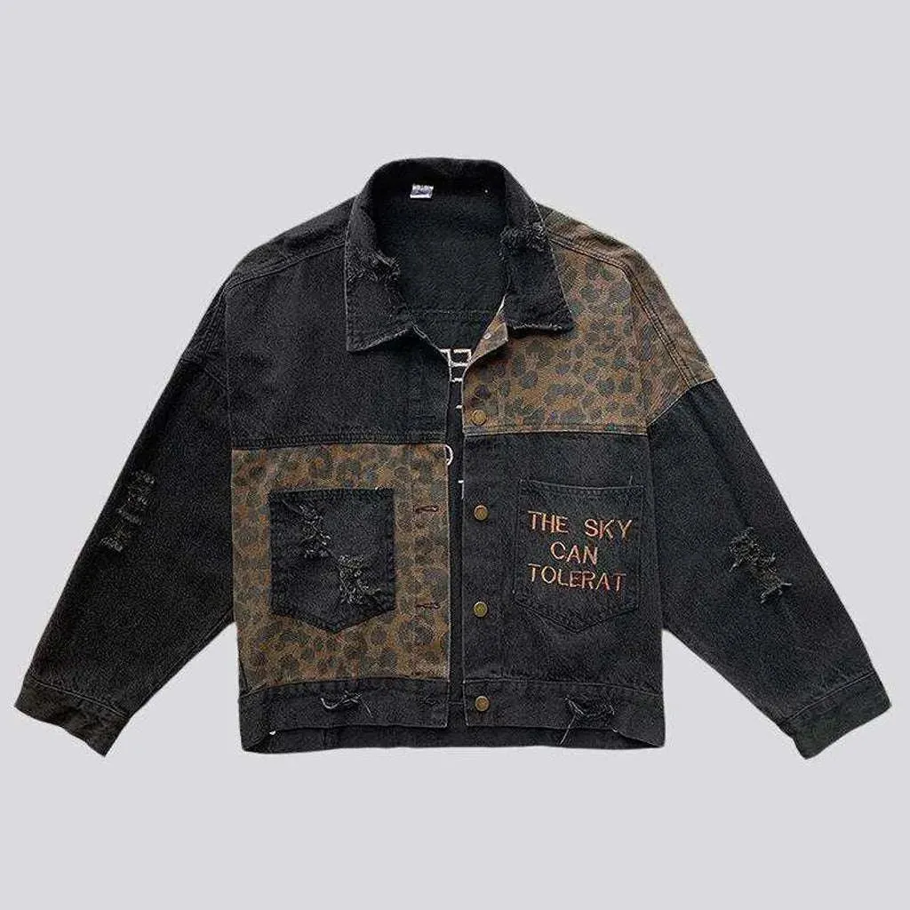 Leopard patch inscribed denim jacket