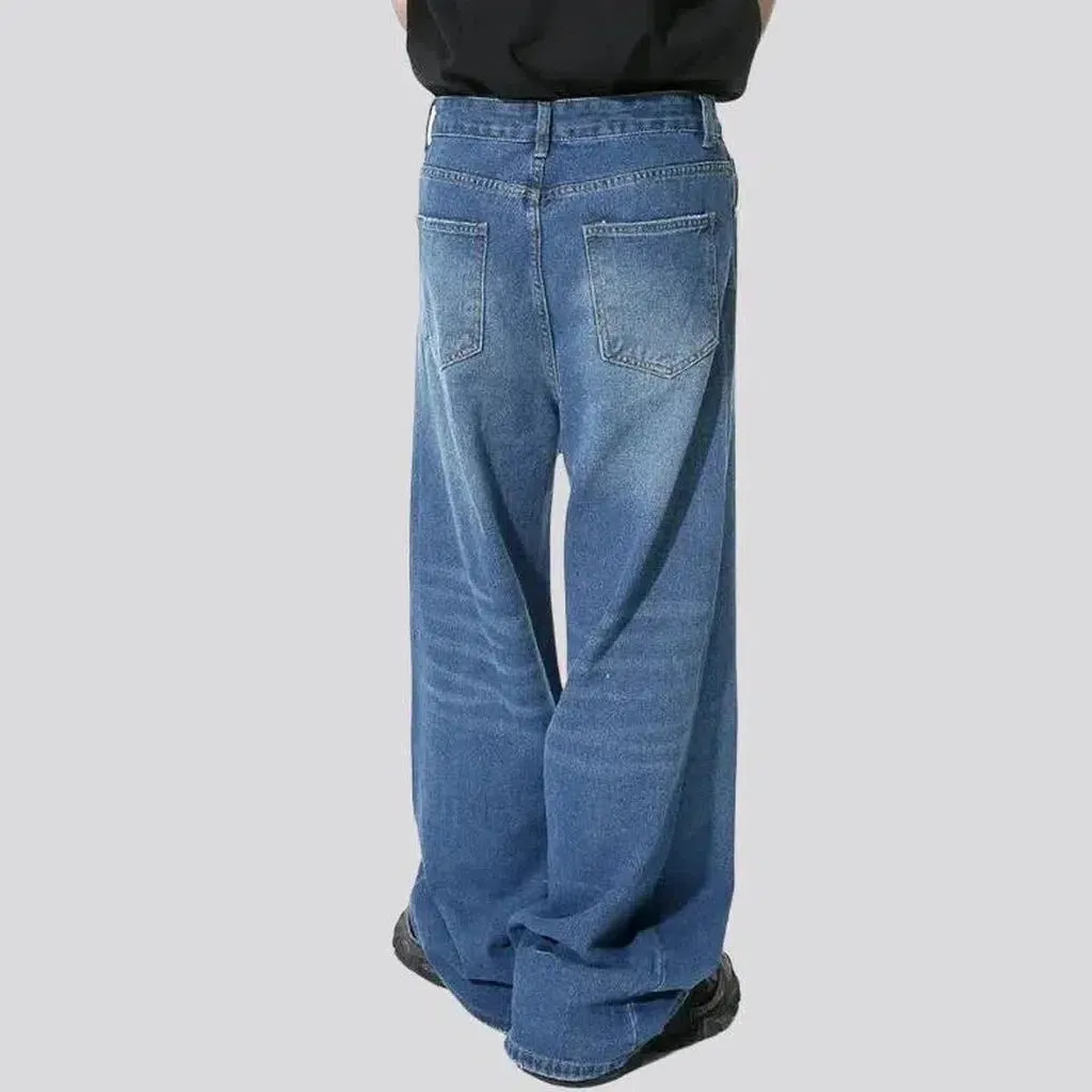 Sanded men's fashion jeans