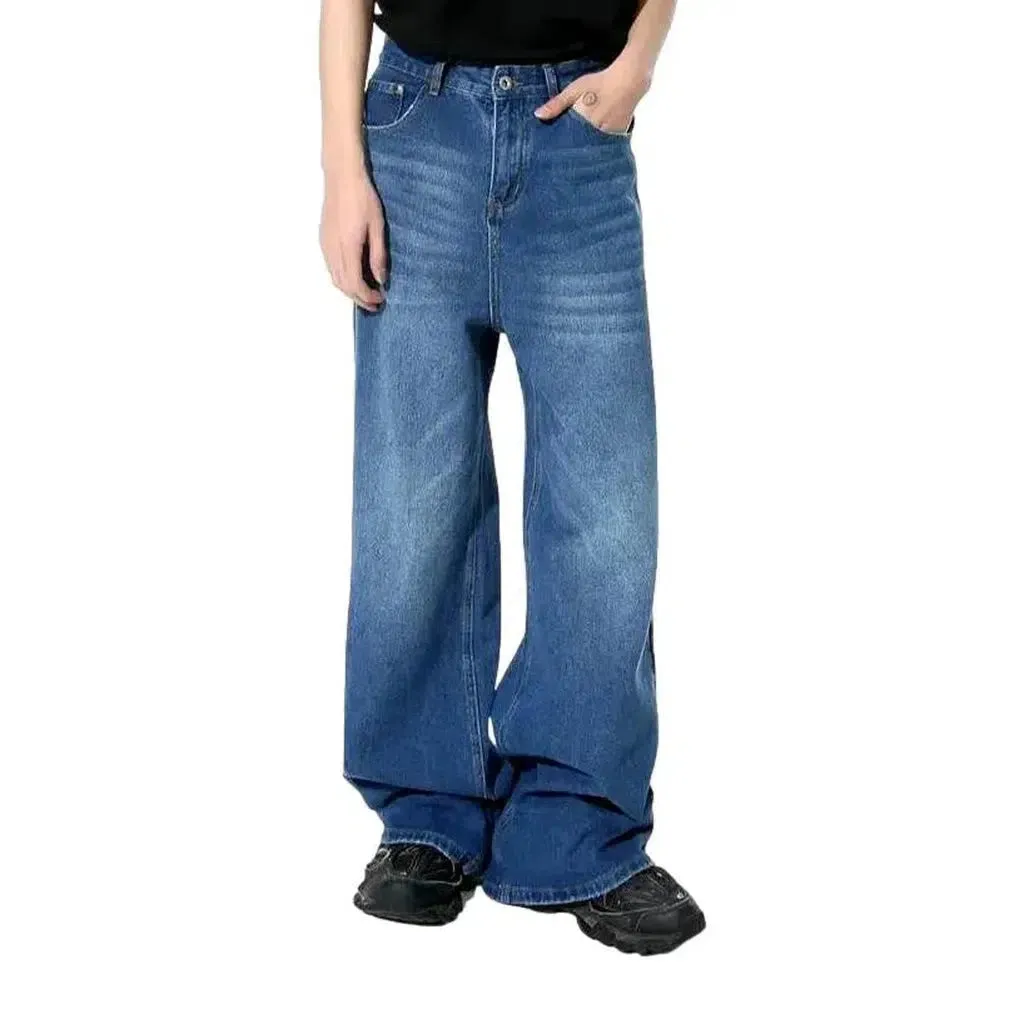 Sanded men's fashion jeans