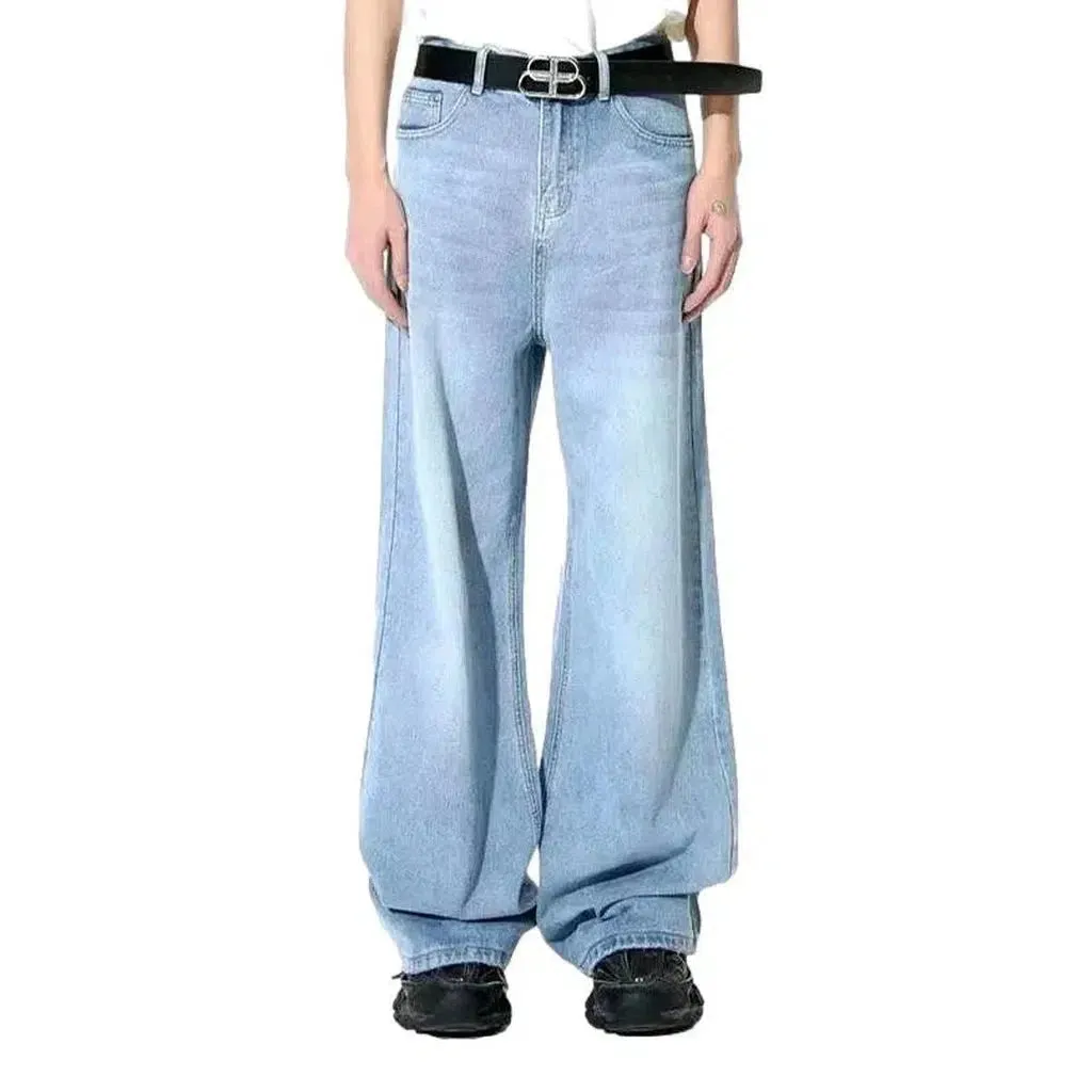 Sanded men's fashion jeans