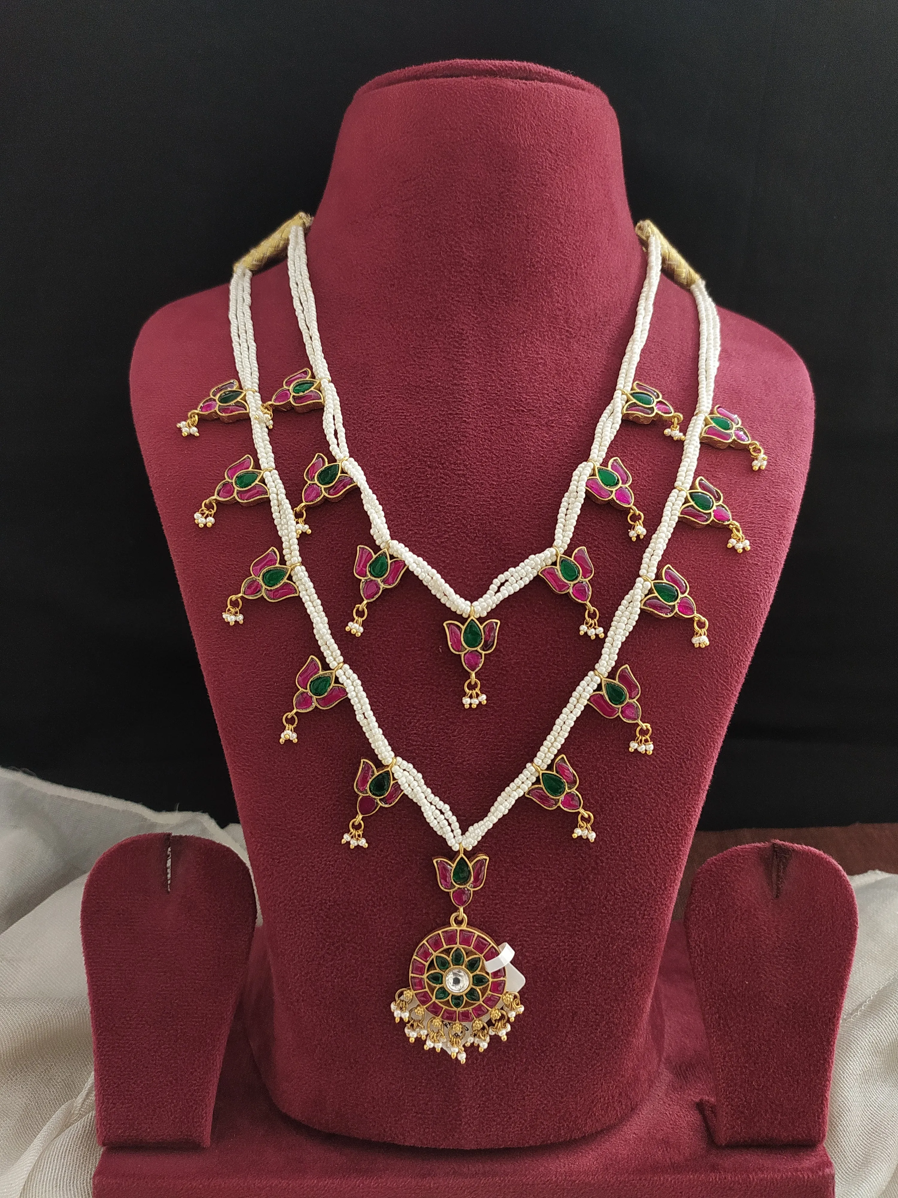 Sophisticated Jadau Kundan Mala