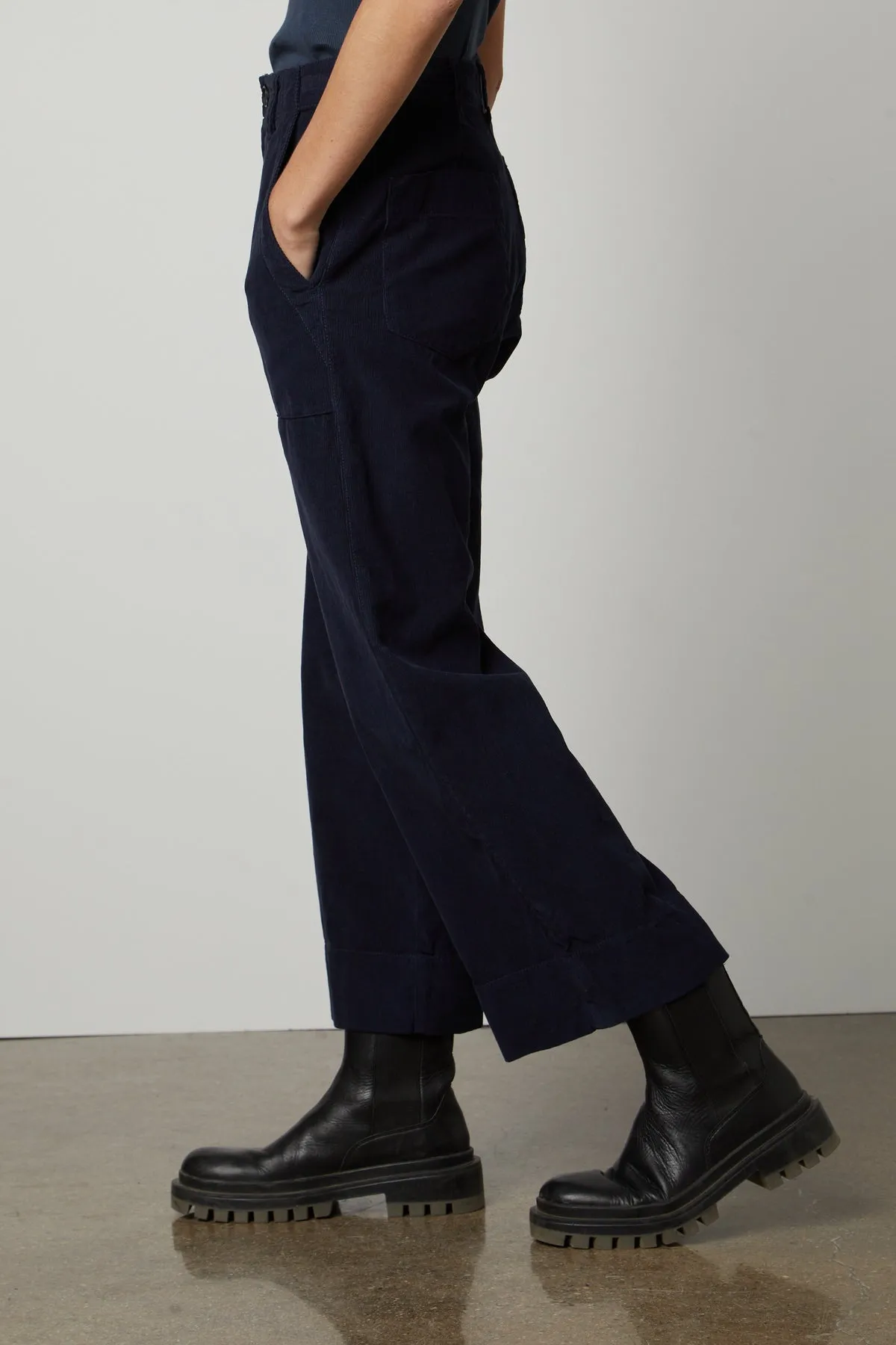 VERA CORDUROY WIDE LEG PANT